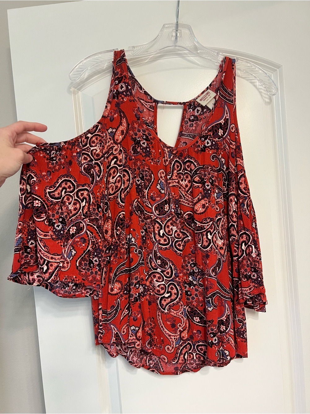 Mossimo Supply Co. Red Paisley Cold-Shoulder Blouse